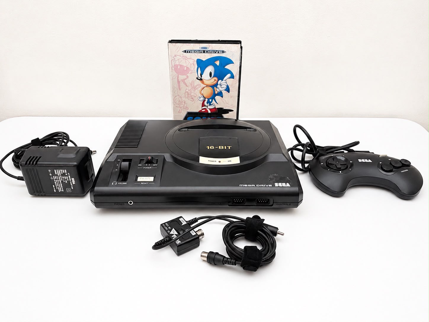 Sega Mega Drive 1 Console Bundle Tested Working + Sonic